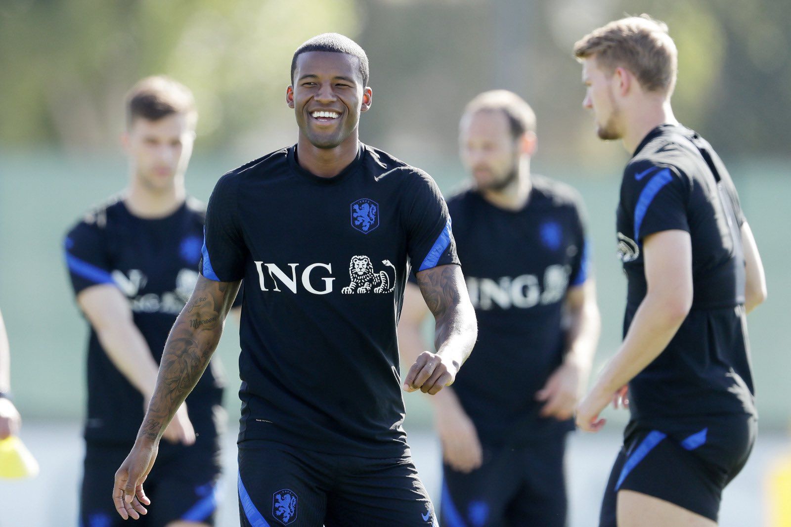 Agama Georgino Wijnaldum, Profil Pemain Bola Asal Belanda yang Miliki Peforma Tangguh Saat Merumput